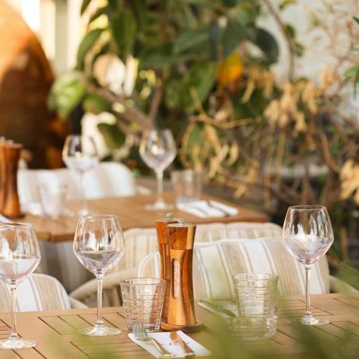 Privatisation restaurant à Nice : organisez votre événement à La Voile Rouge